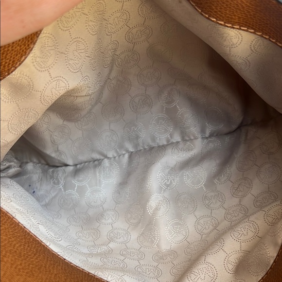 Michael Kors Signature Aubrey Tote in Brown and Cream - Picture 7 of 13